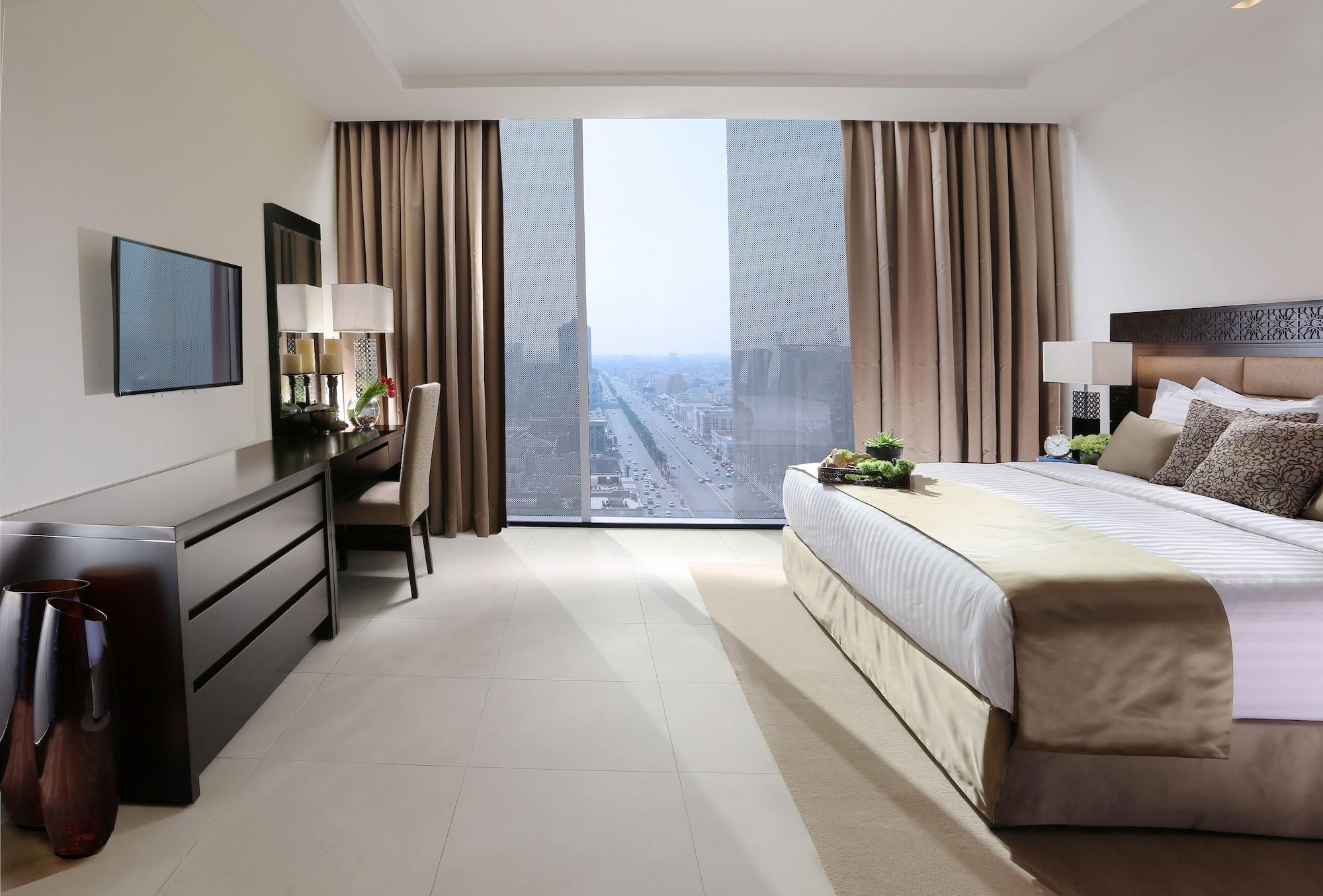 Spectrums Tahlia Jeddah Exterior photo